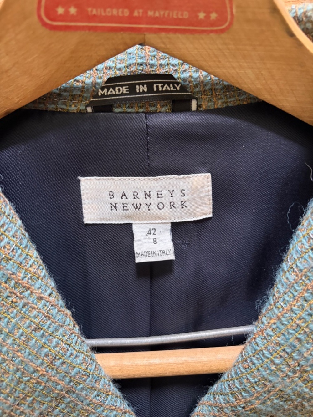 Wool blazer - Picture 2 of 3